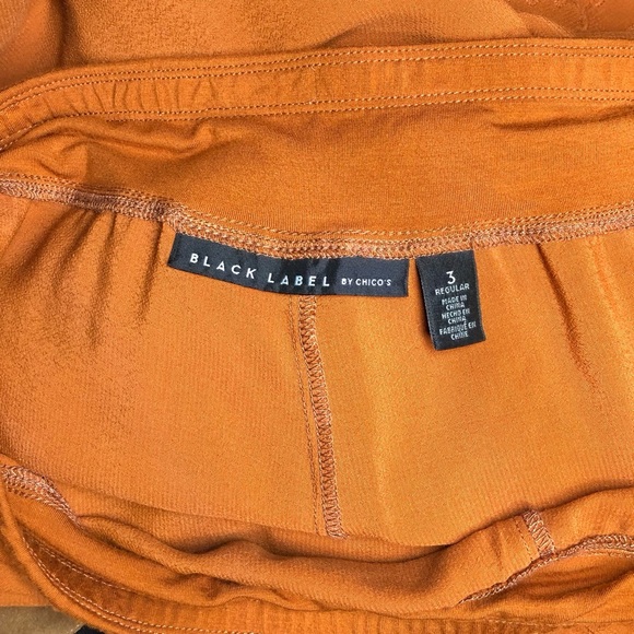 Excellent Chico’s Black Label Embroidered Wide-Leg Pants in Fall Orange Sz 3/XL - Picture 5 of 6